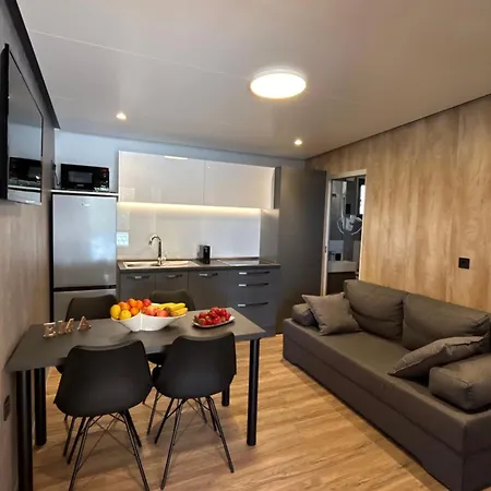 Διαμέρισμα Mobile House Ema *