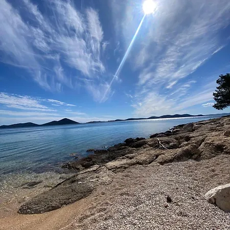 Mobile House Ema דירה *