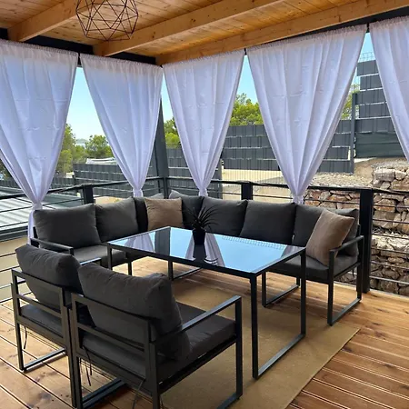 Mobile House Ema דירה דראגה