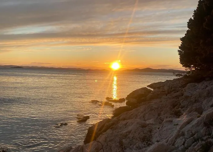 Mobile House Ema アパート ドラゲ